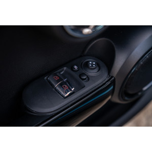 MINI Cooper SE F56 BEV 2023 r.