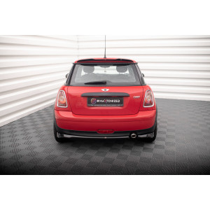 Splittery tylne boczne do MINI One R56 (2006–2010).